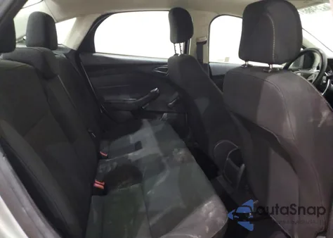 2016 Ford Focus S из США, поврежденный, VIN 1FADP3E20GL216020